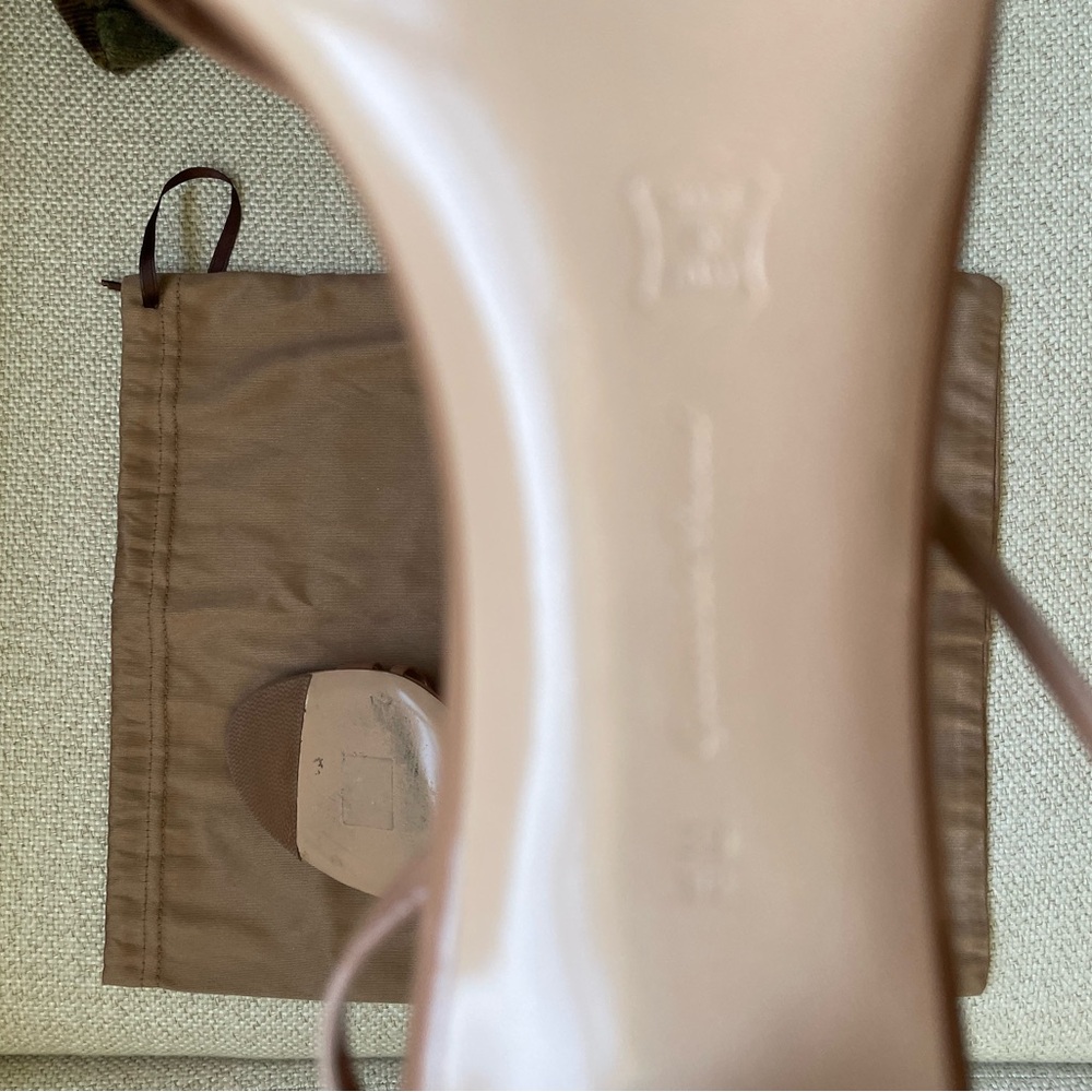Gianvito Rossi Manhattan 85 Patent Leather Nude Slingback Heels Size 39.5 - Picture 8 of 11